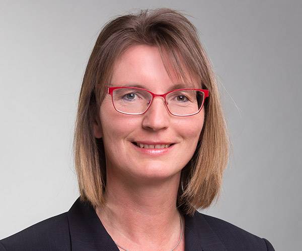 Claudia Löbel